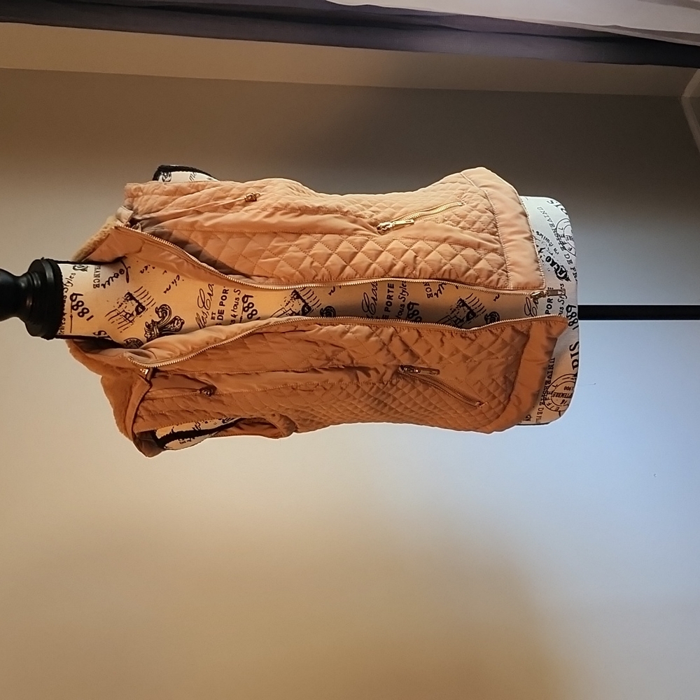 Hooded Puffer Vest